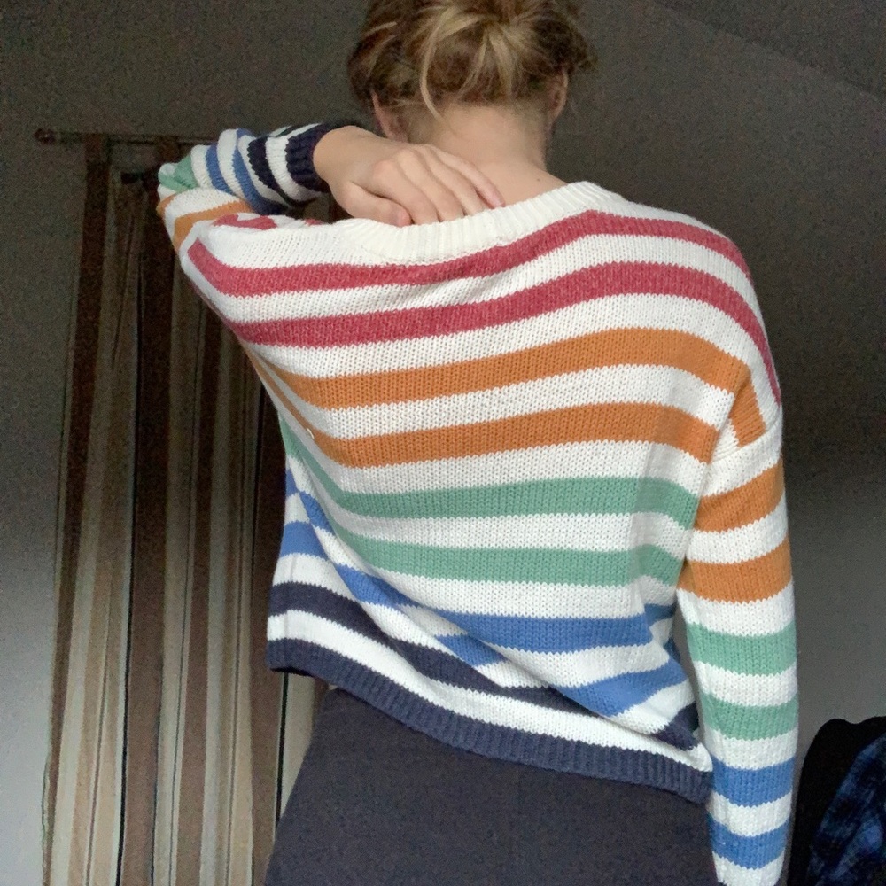 American Eagle Striped Sweater - Picture 4 of 6